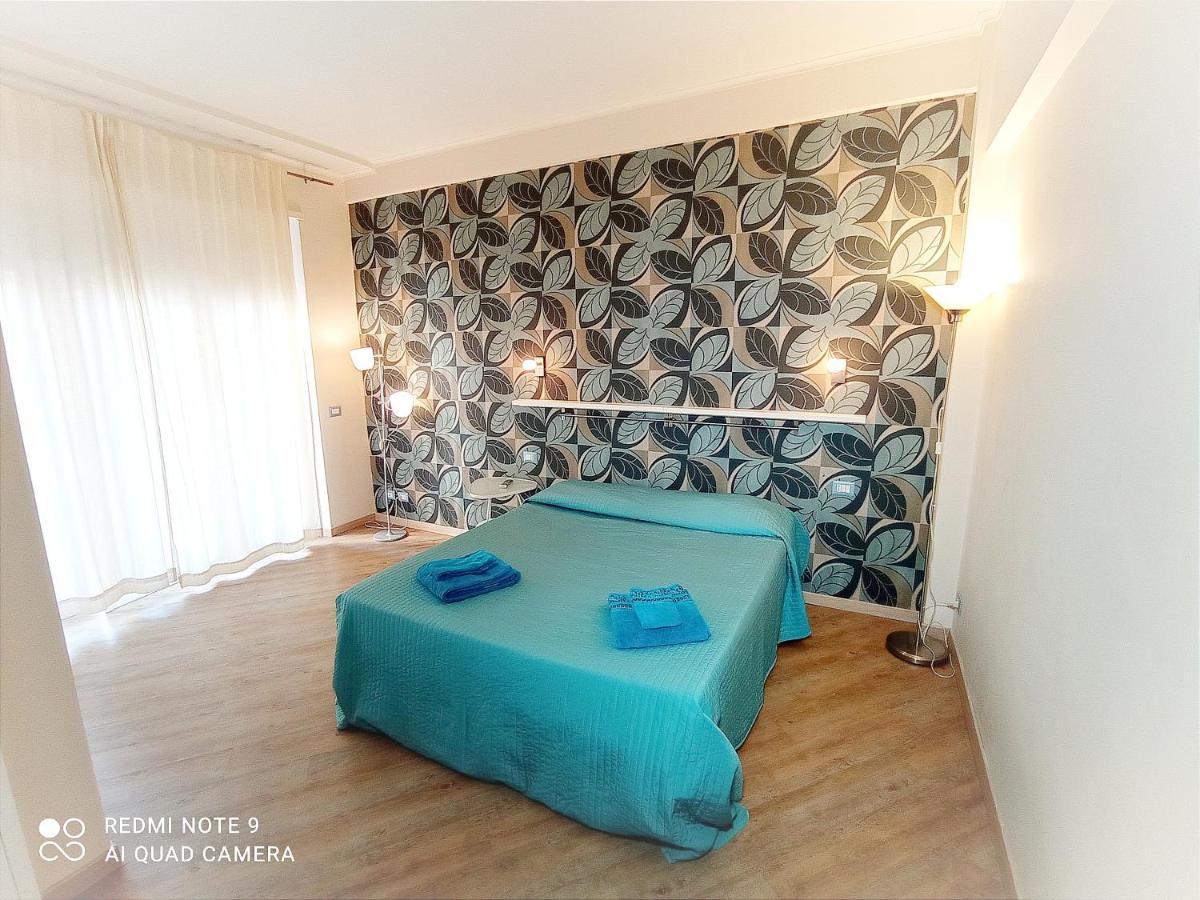 Domus Pio XI Bed & Breakfast Рим Екстериор снимка