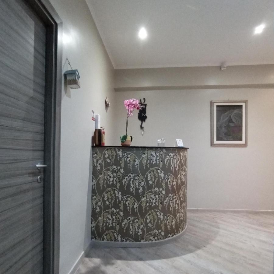 Domus Pio XI Bed & Breakfast Рим Екстериор снимка