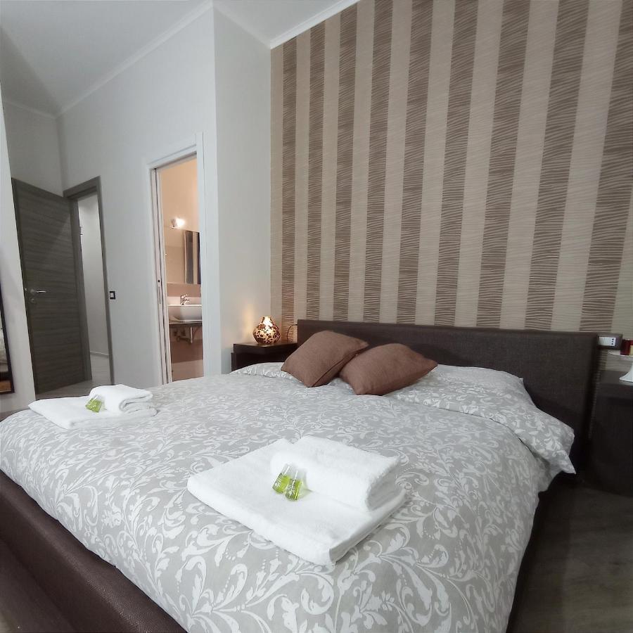 Domus Pio XI Bed & Breakfast Рим Екстериор снимка